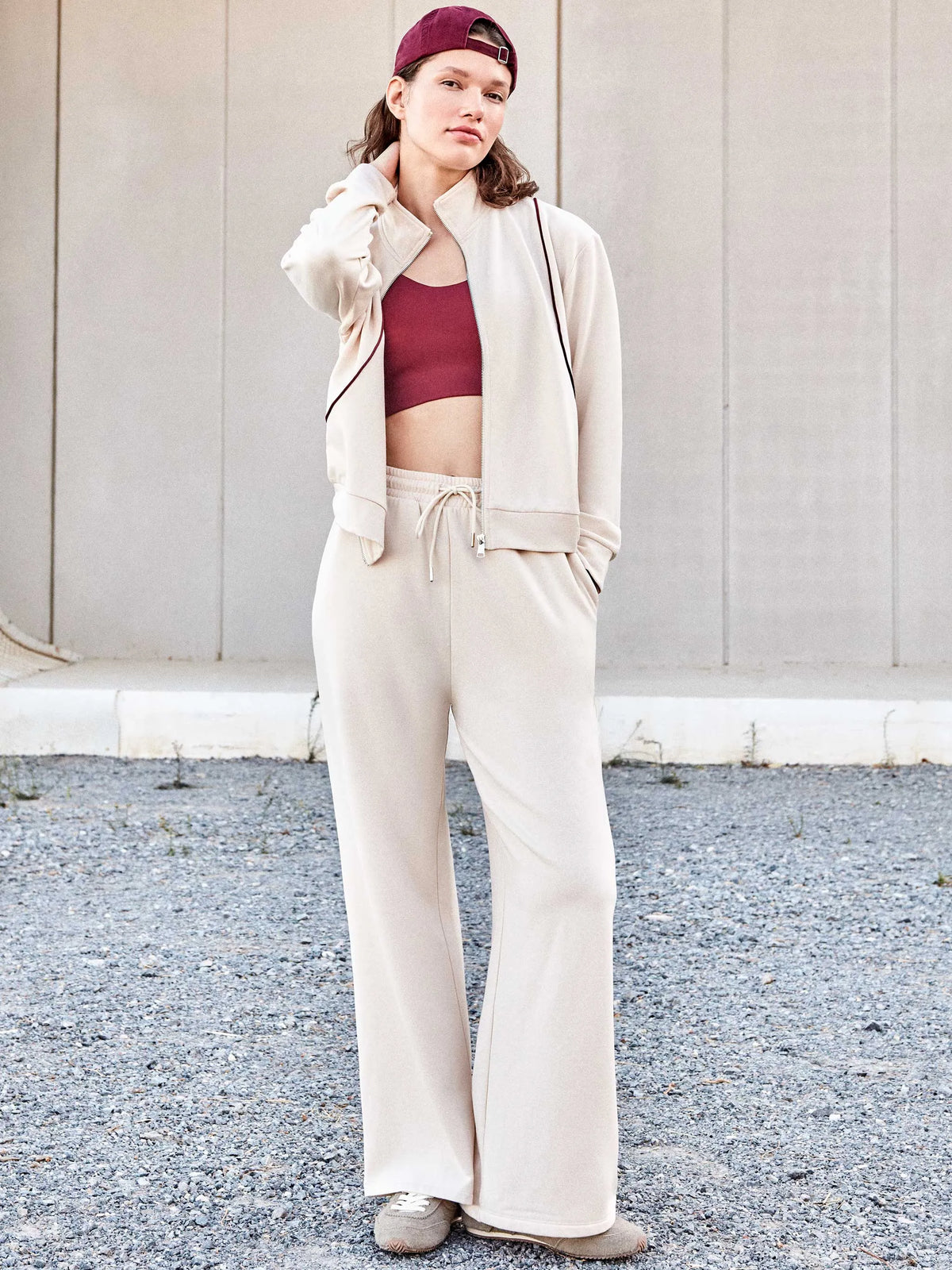 #Color_BEIGE