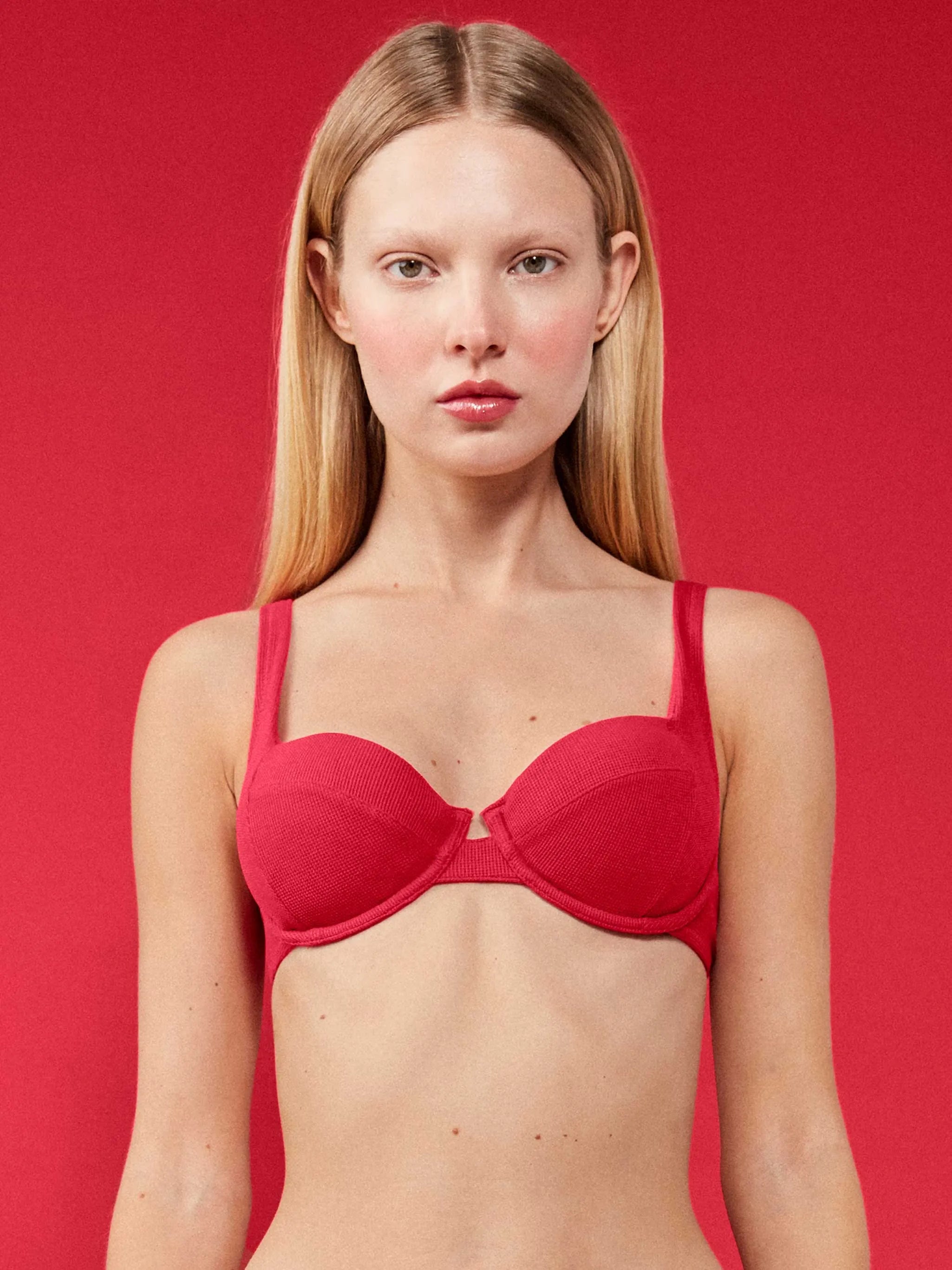 #Color_ROJO