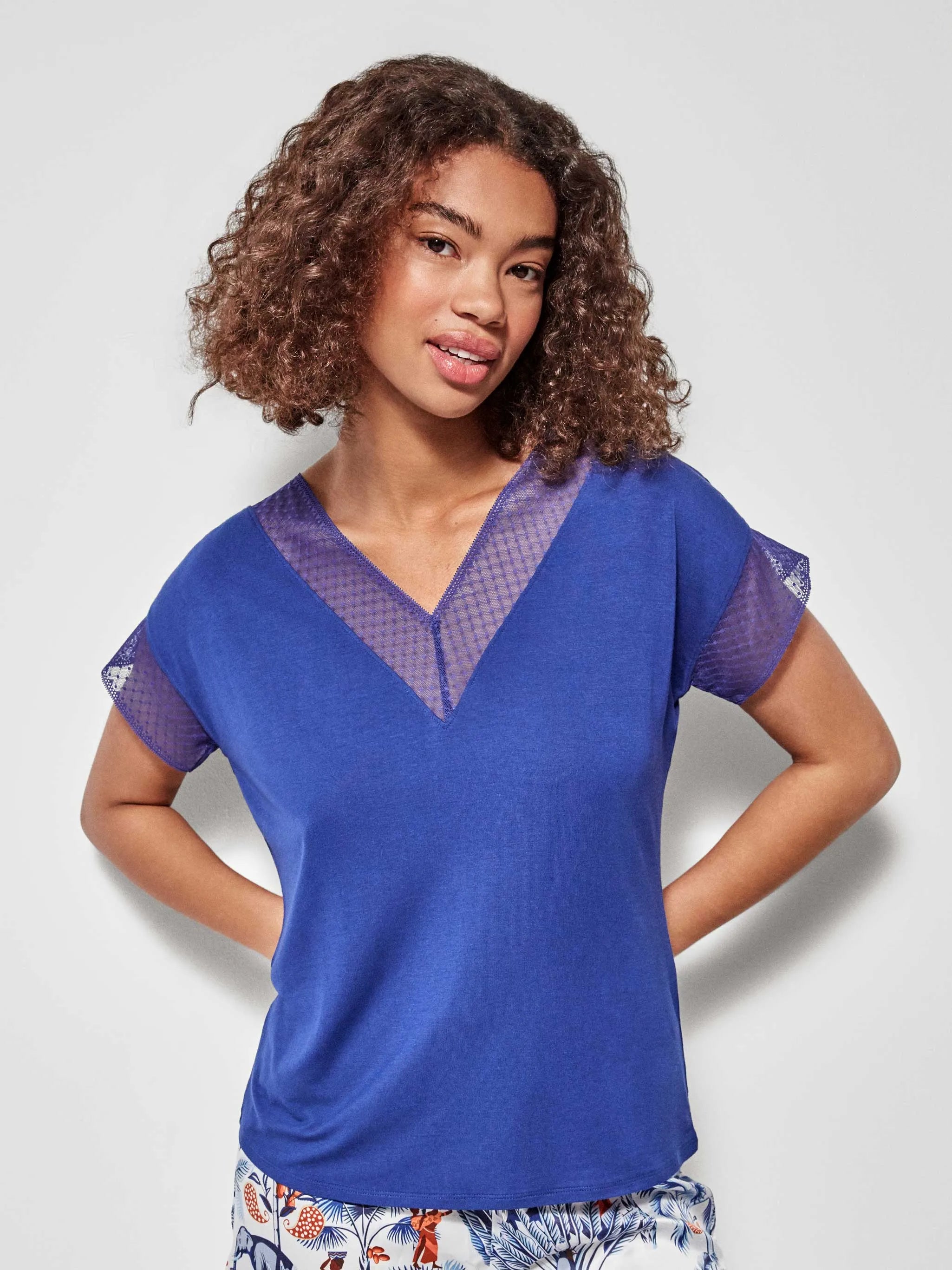 #Couleur bleu marine