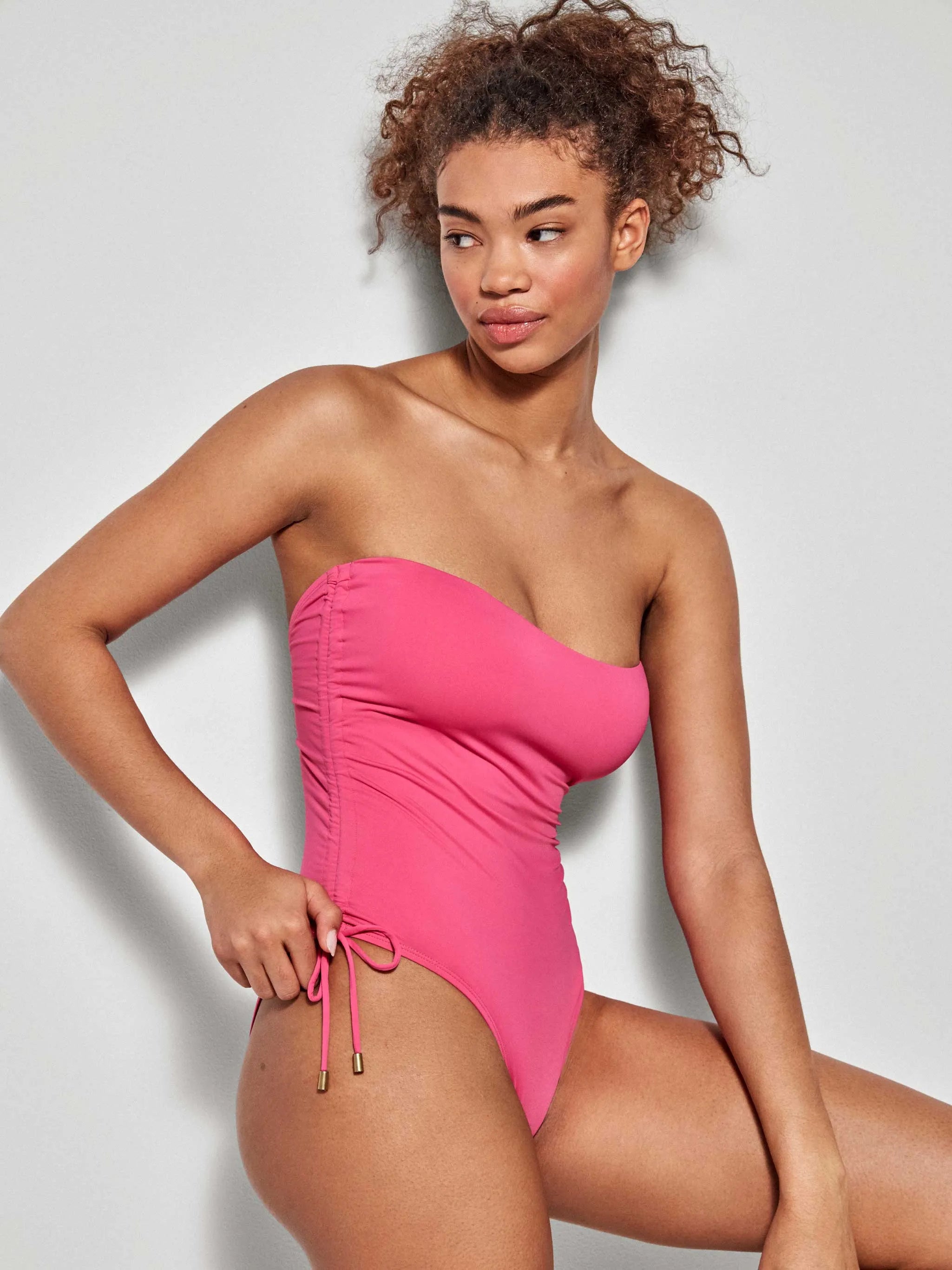 #Color_FUCSIA