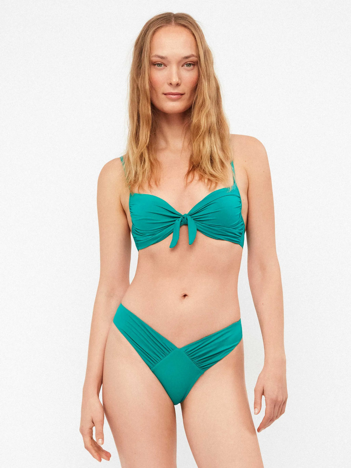 #Color_VERDE