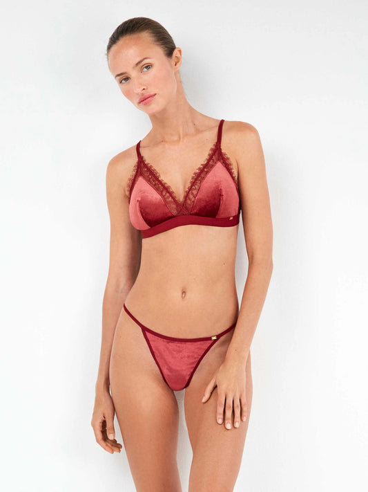 #Color_ROJO