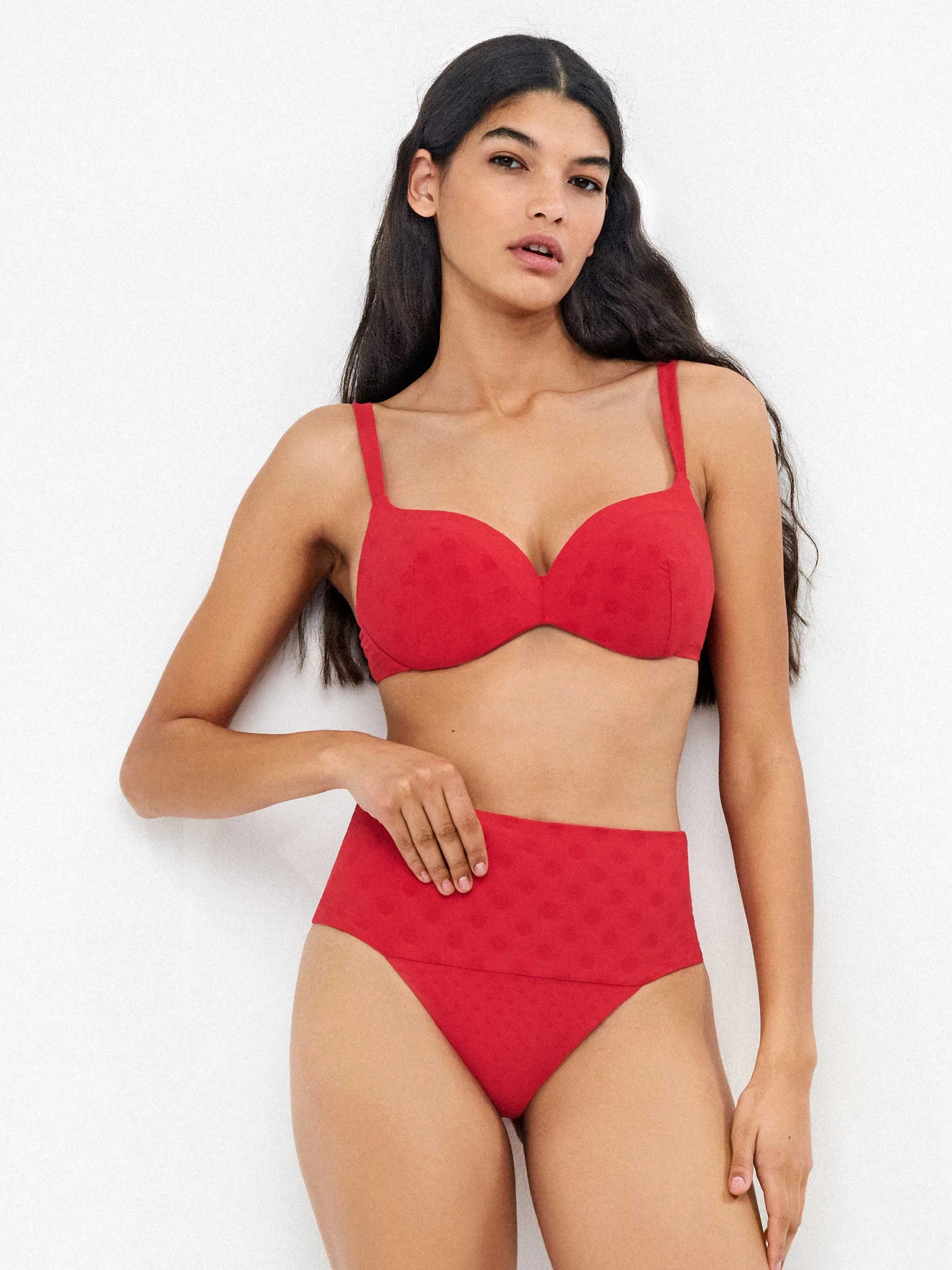 #Color_ROJO