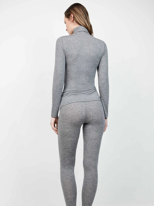#Color_GRIS