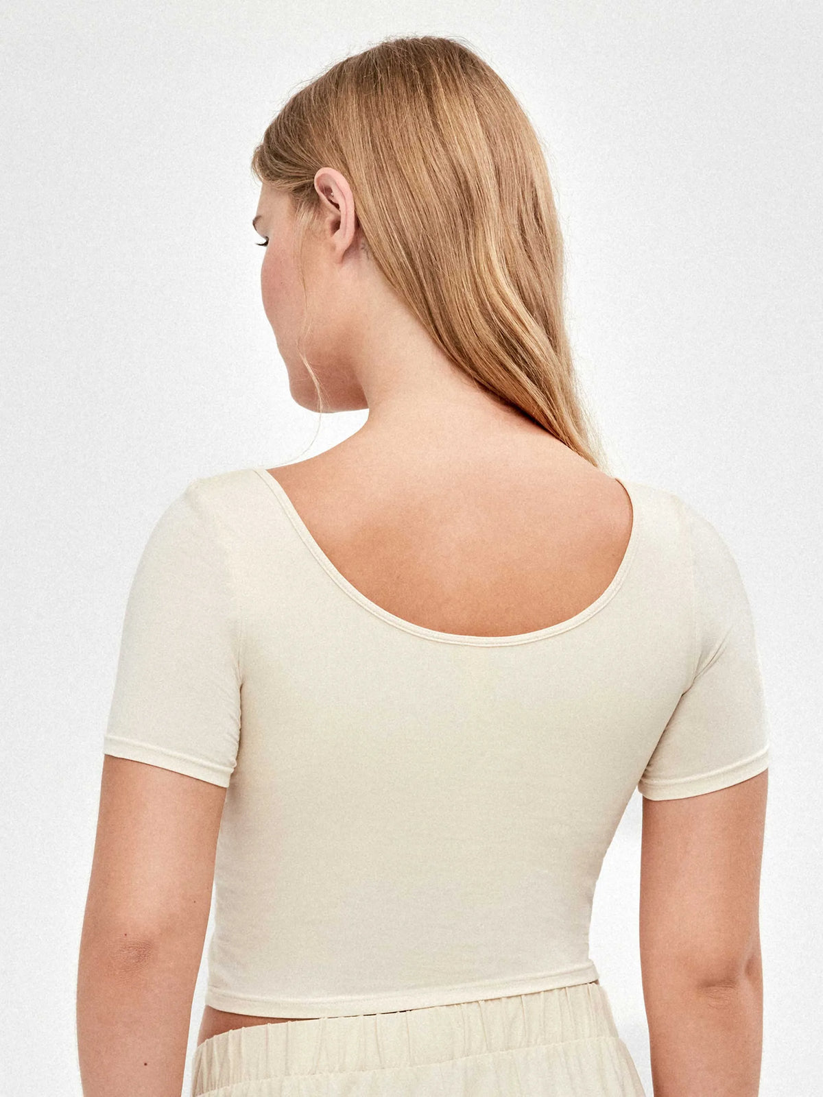 #Color_BEIGE