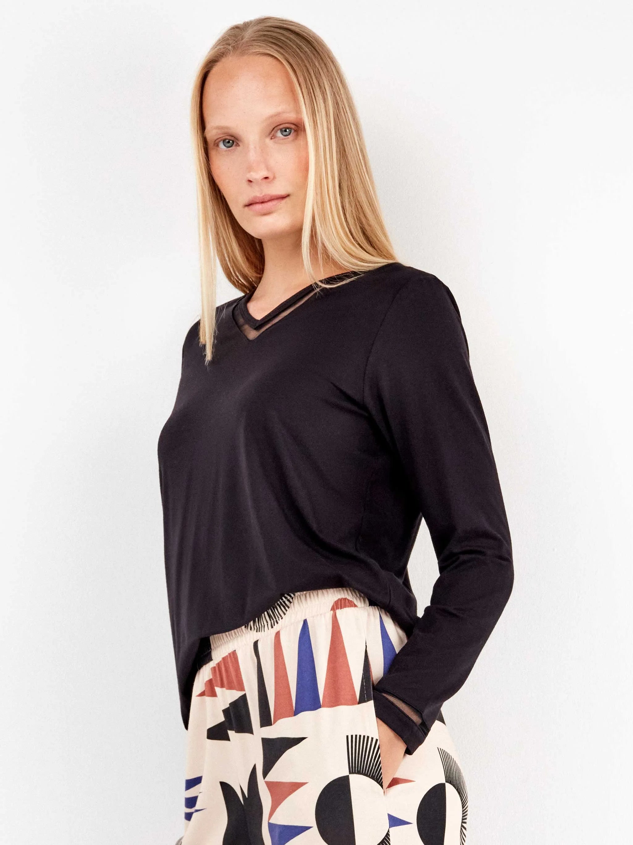 #Nero_Colore