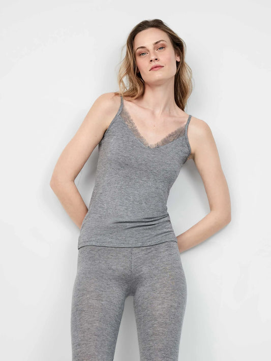 #Color_GRIS
