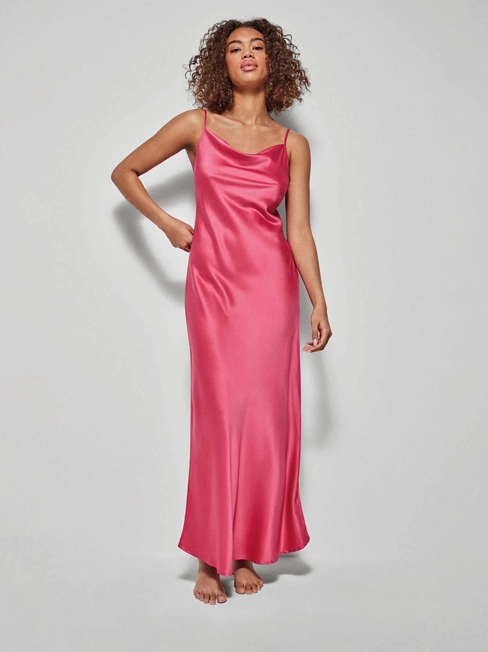 #Color_FUCSIA