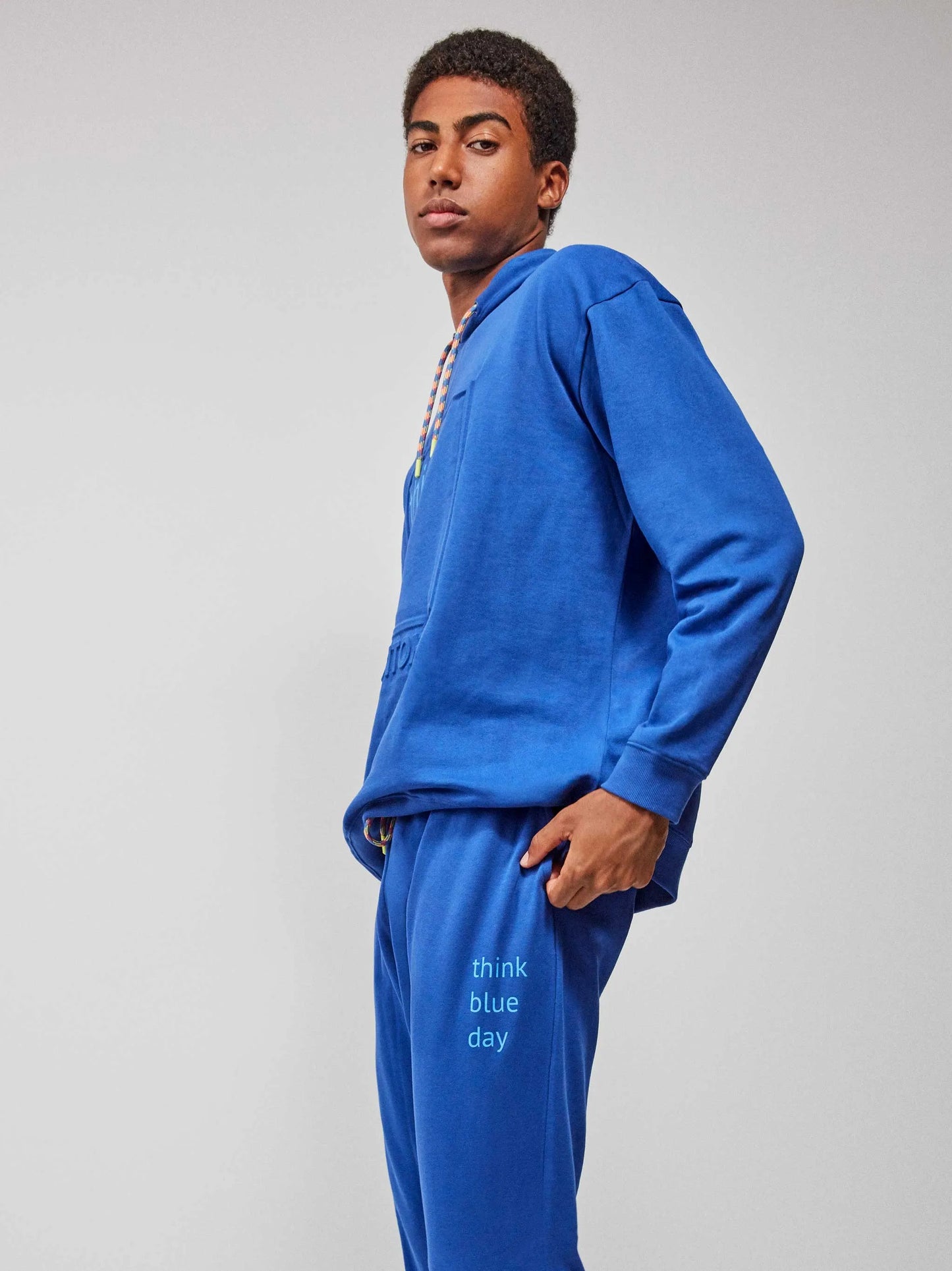 #Color_AZUL