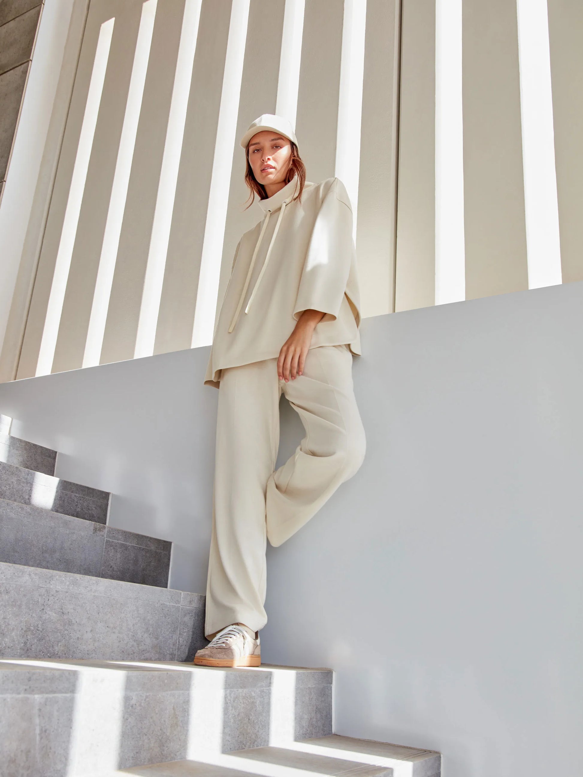 #Color_BEIGE