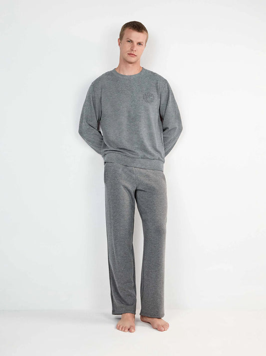 #Color_GRIS VIGORÉ