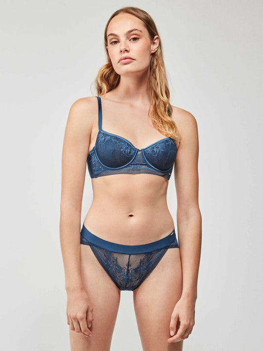 #Color_AZUL