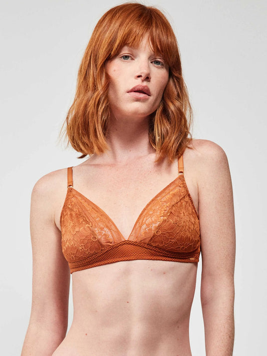 #Color_BROWN