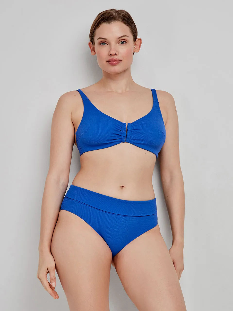 #Couleur bleu marine